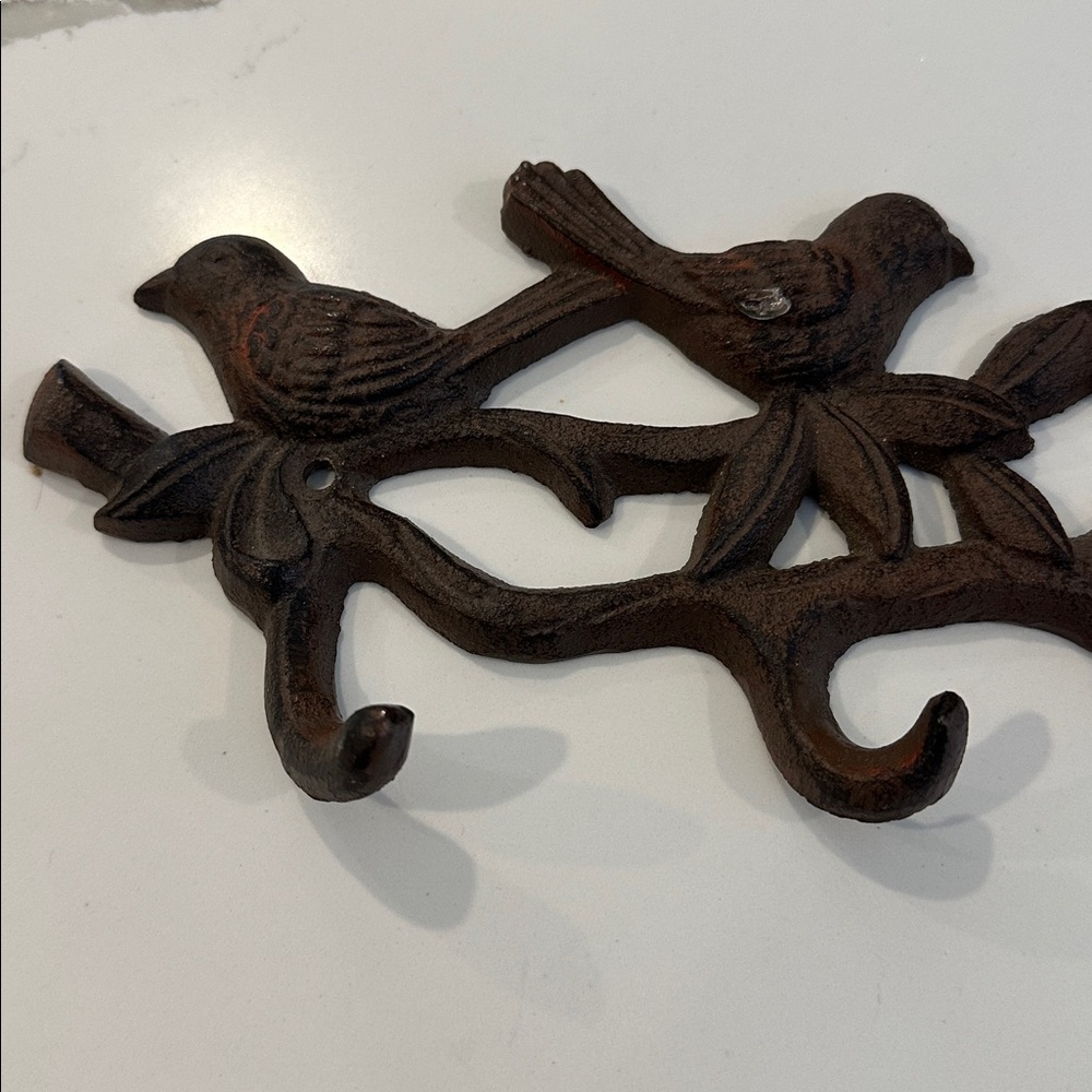 Rustic Cast Iron Black Brown Bird Wall Hook 4 hooks 3 birds Wall Decor - Picture 3 of 5